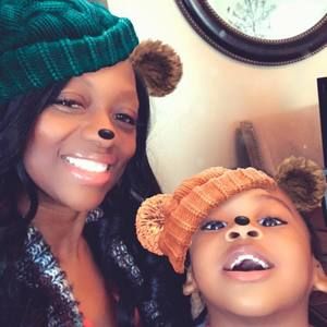 Meet your Posher, Lendora